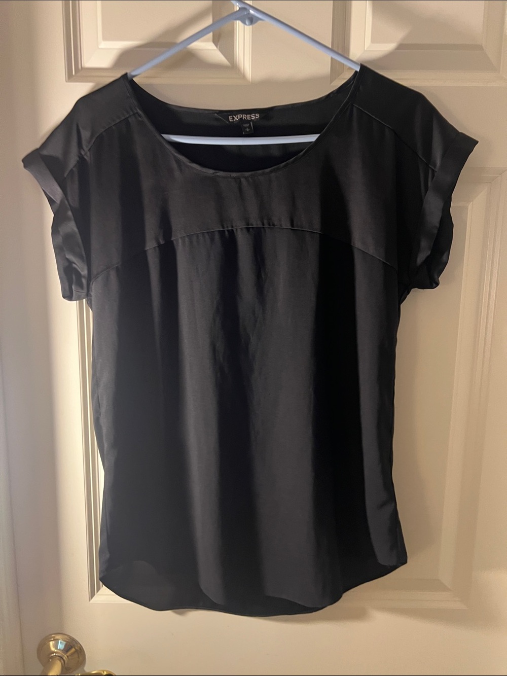 Express Black Short-Sleeve Scoop Neck Blouse